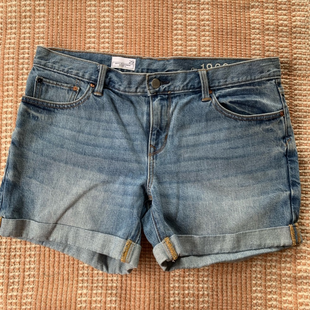 GAP Sexy Boyfriend Shorts